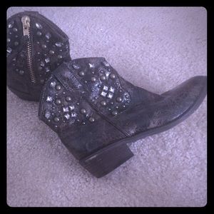 Ankle boots. Blinged out!!