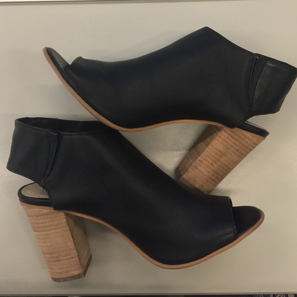 Steve Madden Booties