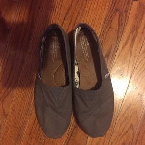 Women's Toms