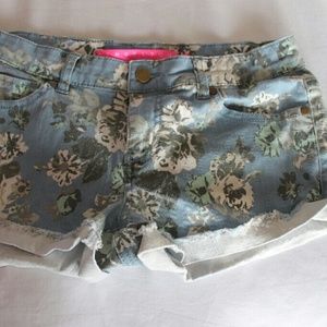 Floral blue shorts