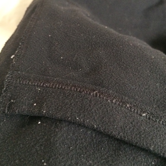 Lululemon pants - Picture 3 of 4