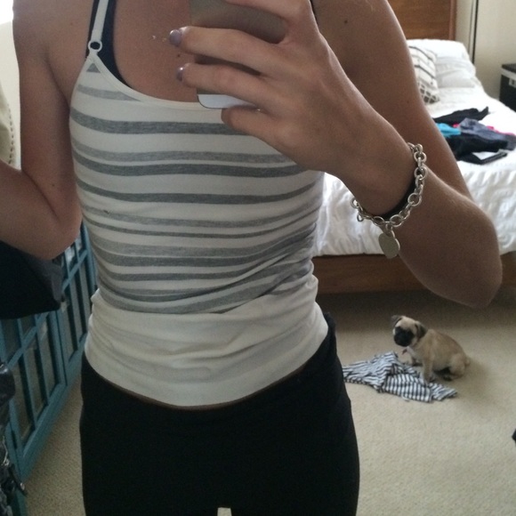 Workout tank - Picture 4 of 4