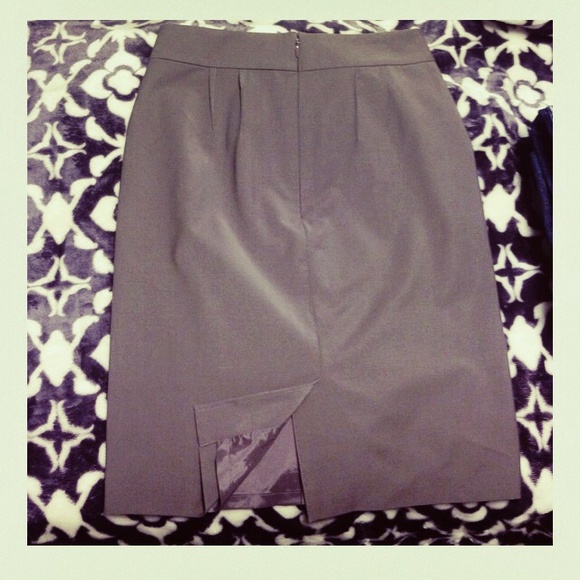 Ann Taylor Dresses & Skirts - Ann Taylor Grey Dress Skirt