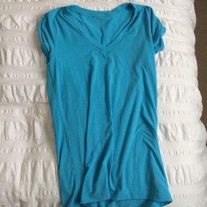 Gapfit workout shirt