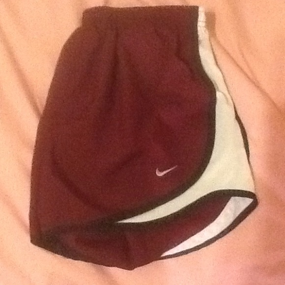 Maroon Nike shorts!