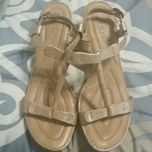 Metallic Gold Born Sandle