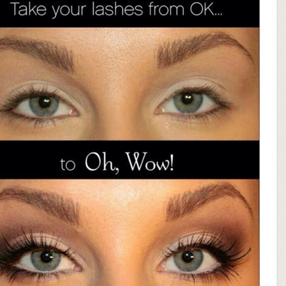 Younique fiber lash mascara