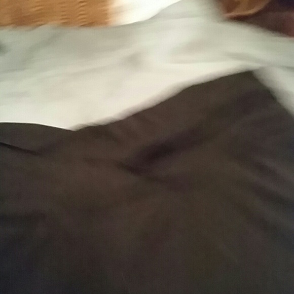 Blavk jersey skort - Picture 3 of 3