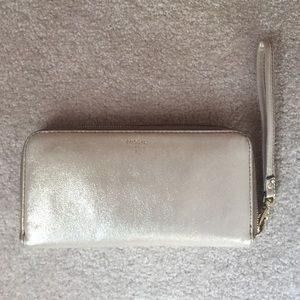 Fossil Gold Wallet
