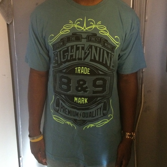 Men's Graphic T-Shirt - Picture 2 of 2