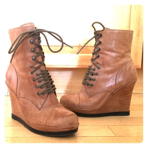 Vince Camuto Ankle boot wedge