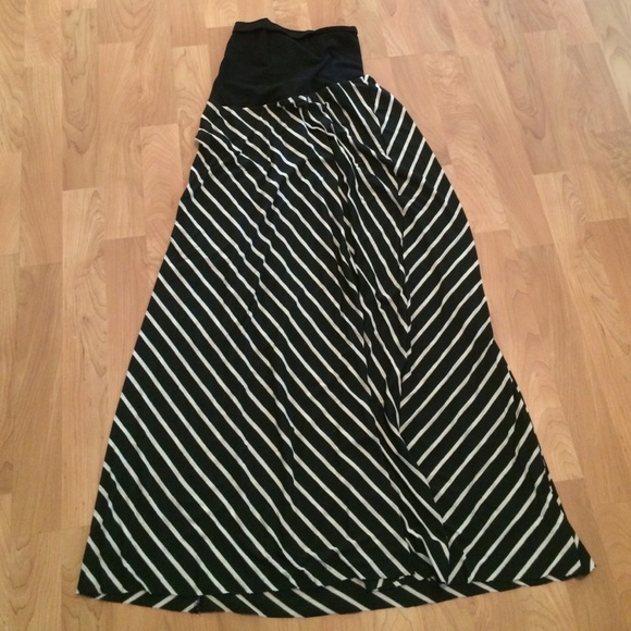 Maternity maxi skirt