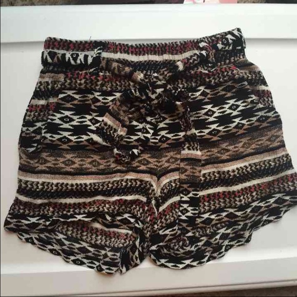 Daytrip Other - Daytrip southwestern shorts