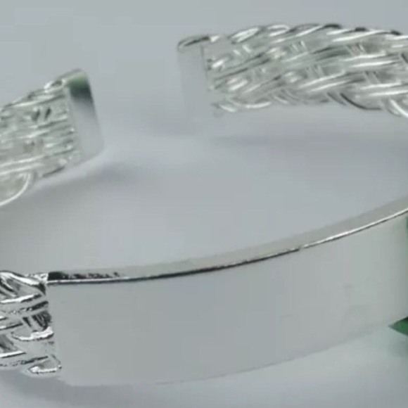 Gorgeous Sterling Bangle