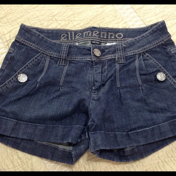 Jean Shorts - Picture 2 of 3