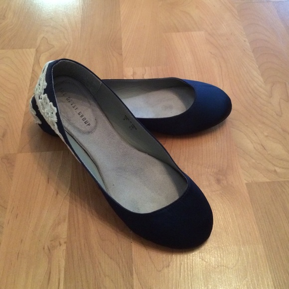 Navy flats