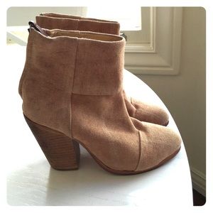Rag and Bone Newbury Boot tan canvas size 7