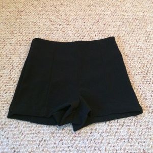 High waisted black fabric shorts