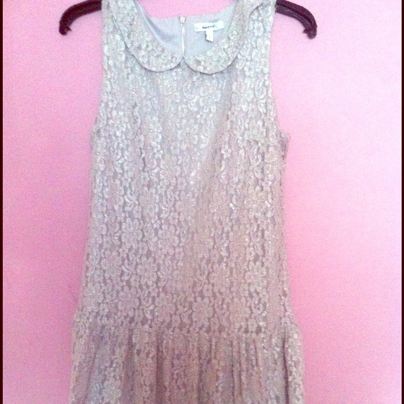 Mid-dress