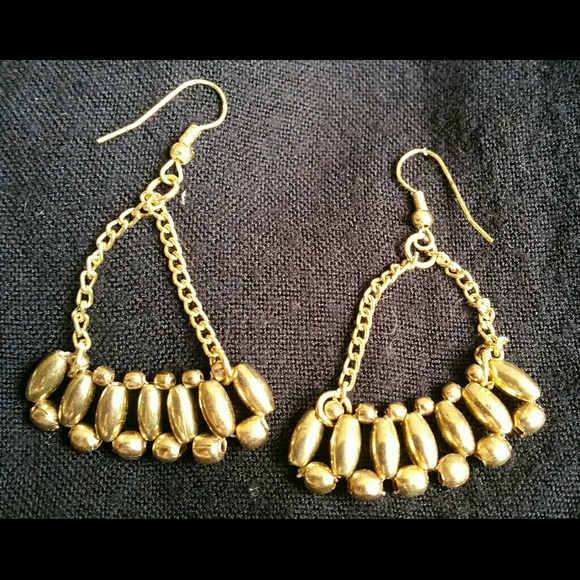 Necklace and earring set - Picture 3 of 4