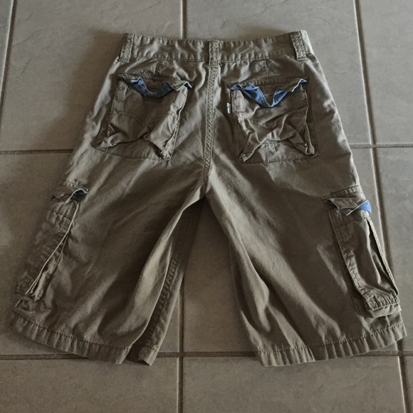 Levi cargo shorts