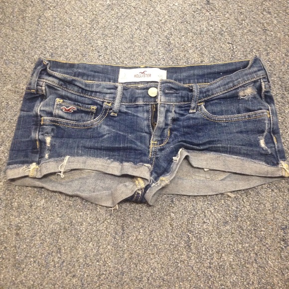 Hollister jean shorts