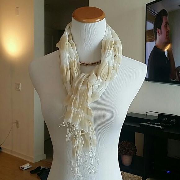 Scarf - Picture 2 of 3