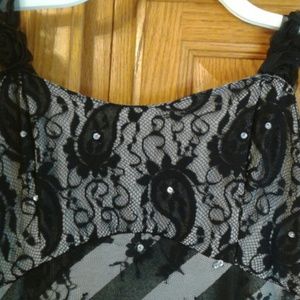 Dress never useb