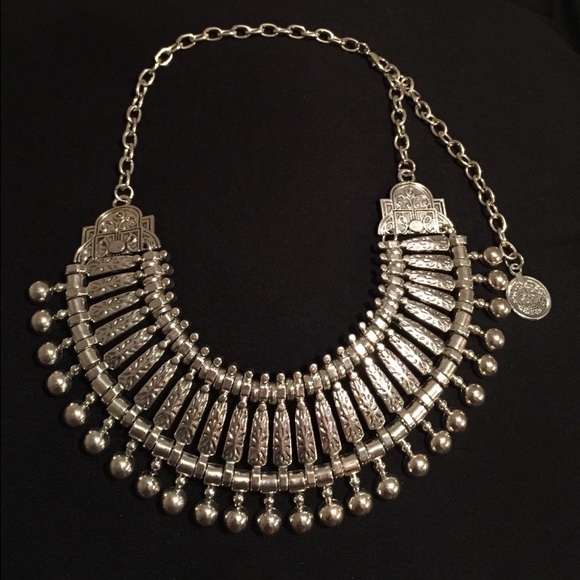 🏆HOST PICK🏆 Silver Gypsy Ball Necklace - Picture 3 of 4