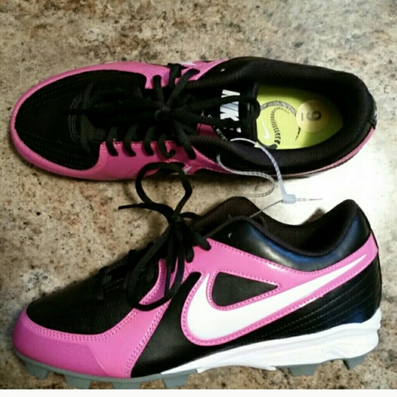 Women's Nike Softball sz 9