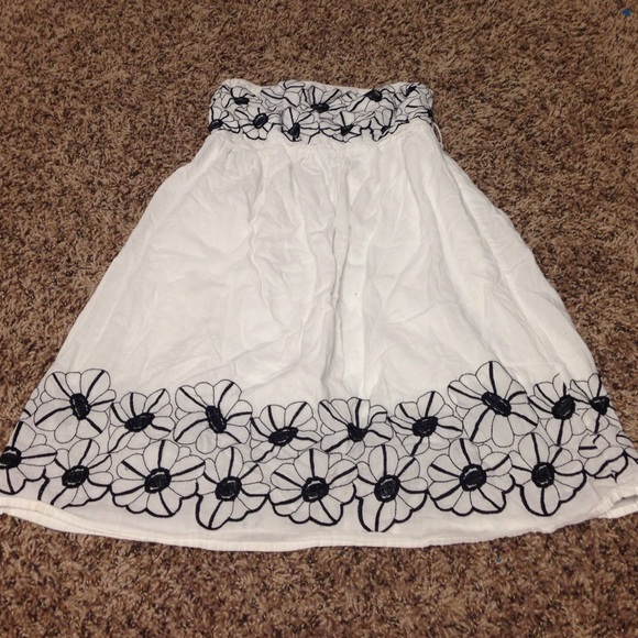 summer dress - Picture 1 of 4