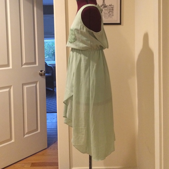 Mint green high low flowey dress - Picture 3 of 3