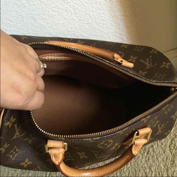 Authentic speedy 30 like NEW