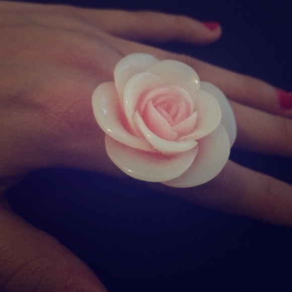 Flower ring.