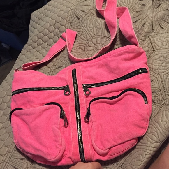 Neon pink Roxy crossbody