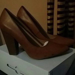 Tan color chunky heels