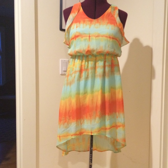 Beachy backless flowey high low dress - Picture 1 of 4