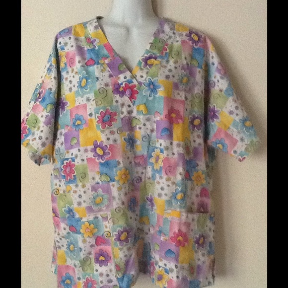 Tops - Picture 2 of 4