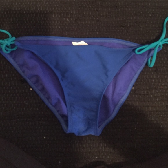 Bathing suit bottoms