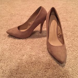 Reduced!!!⬇️Nude pumps ✨Great condition!!