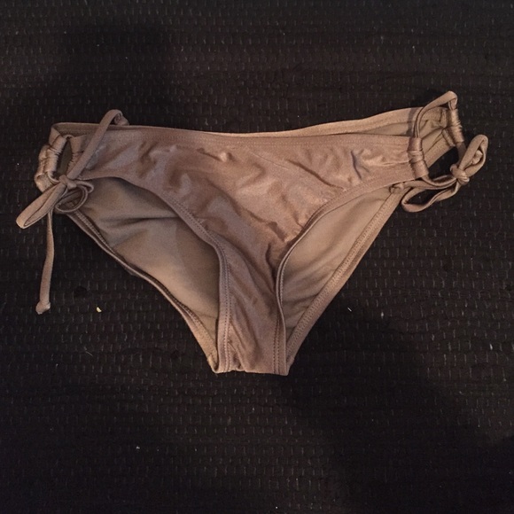 Bathing suit bottoms