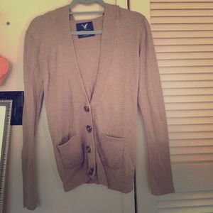 American Eagle khaki-colored hooded sweater