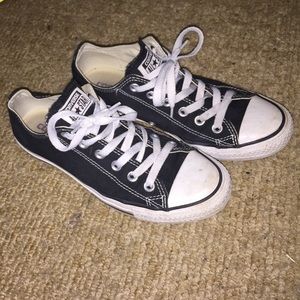 Black Converse