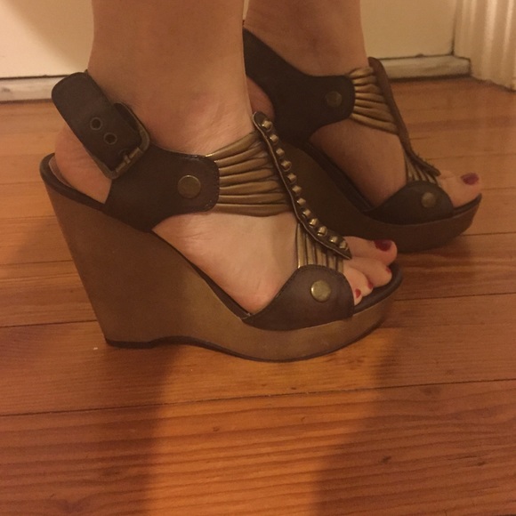 Steve Madden Strappy Wedge Heels