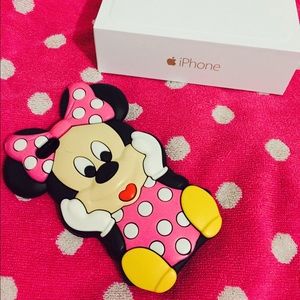 Apple iPhone 5 5s or 5c Minnie Mouse Case