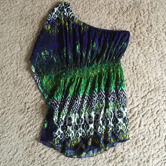 One shouldered top
