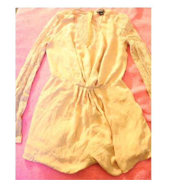 Karmaloop NEVER WORN! Long sleeve Romper