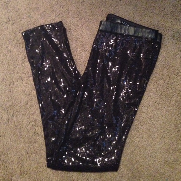Black sequined sparkle leggings