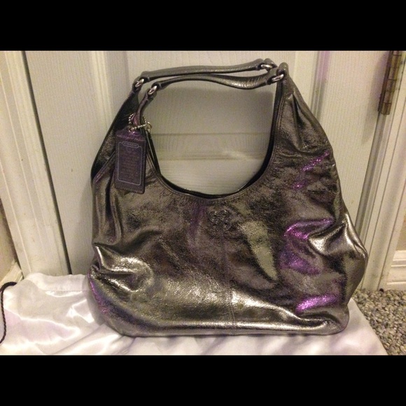 ⛔️SOLD⛔️ Coach gunmetal leather hobo