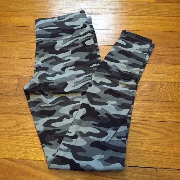**Sold in bundle** Pink Victoria's Secret legging
